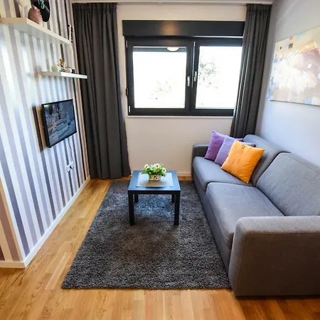 Apartment Lenora *
